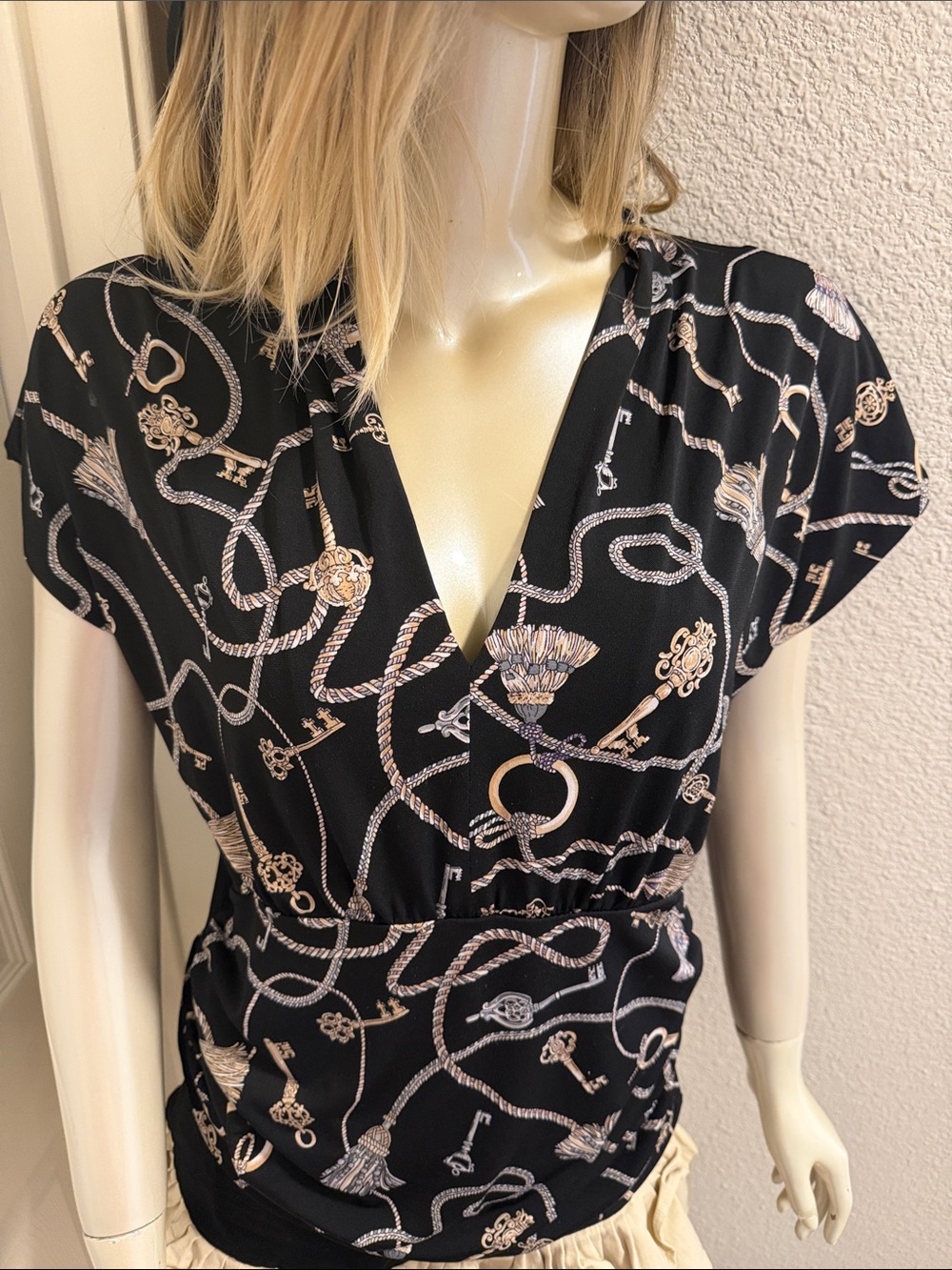 White House Black Market Black V-Neck Key & Rope Print Top